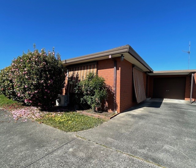 8/10-12 Bellingham St, Leongatha, VIC 3953