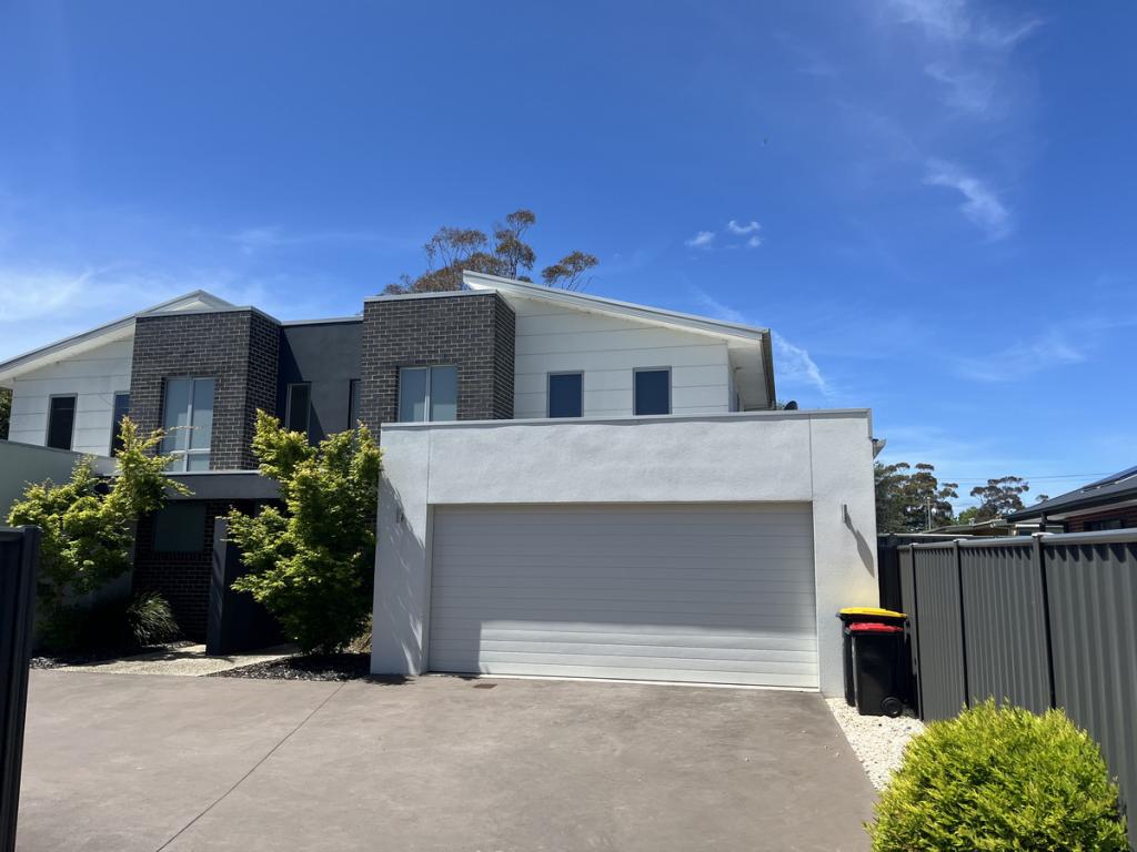 3/20 ELGIN ST, SALE, VIC 3850