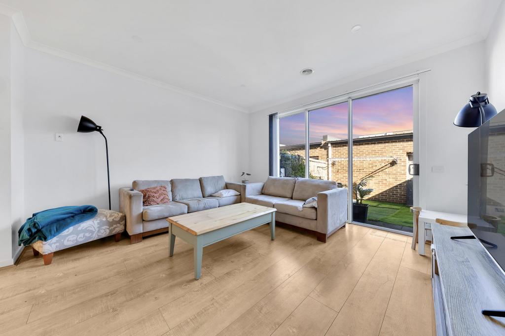4 Toombal Pl, Craigieburn, VIC 3064