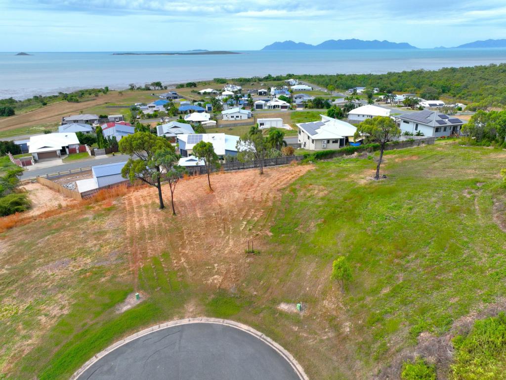 28 Seacove Cres, Bowen, QLD 4805