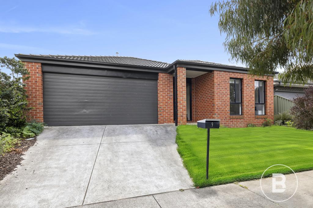 9 Emmy Dr, Miners Rest, VIC 3352