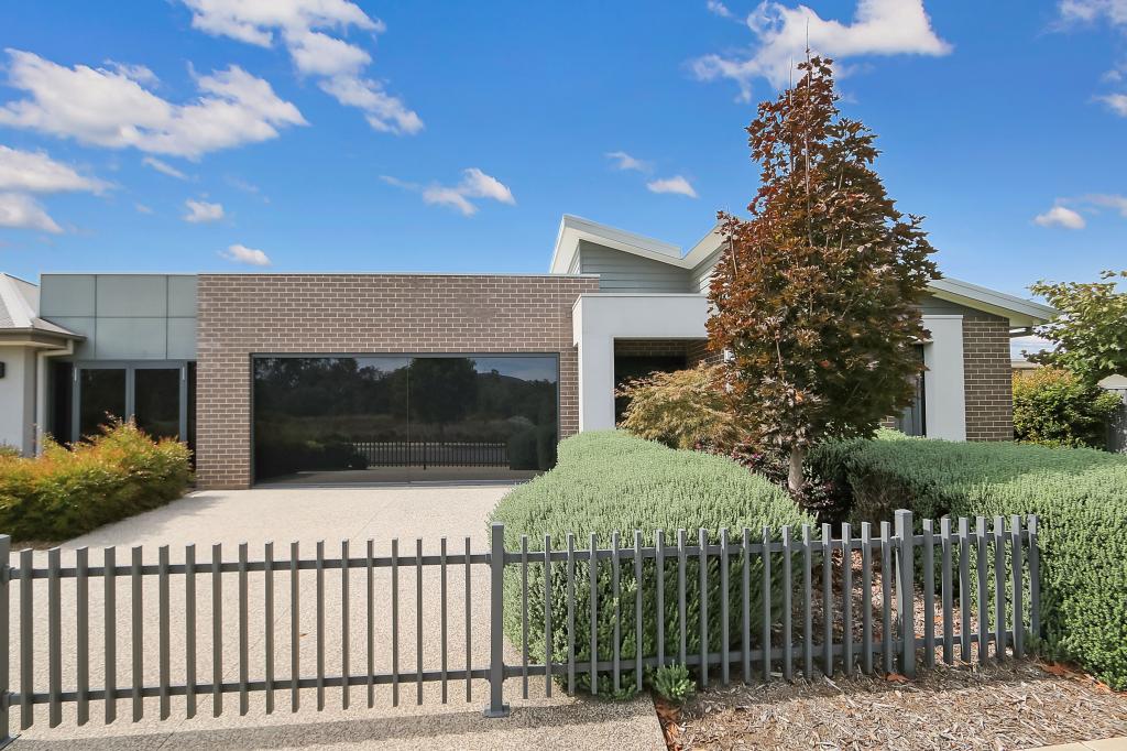 31 Newport Cres, Thurgoona, NSW 2640