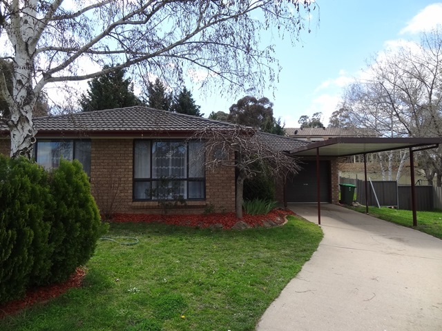 11 Minna Pl, South Bathurst, NSW 2795