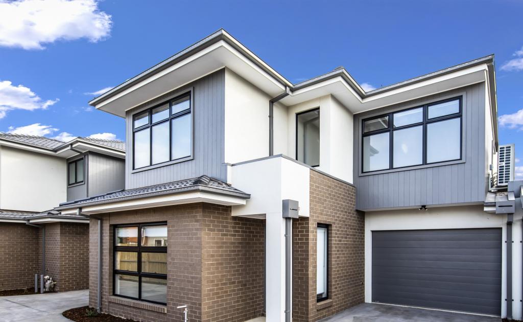2/62 UNITT ST, MELTON, VIC 3337