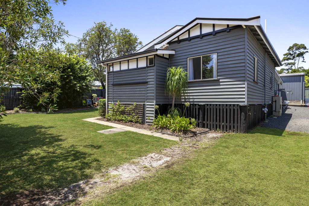 2 GAUNTLET ST, NORTH TOOWOOMBA, QLD 4350