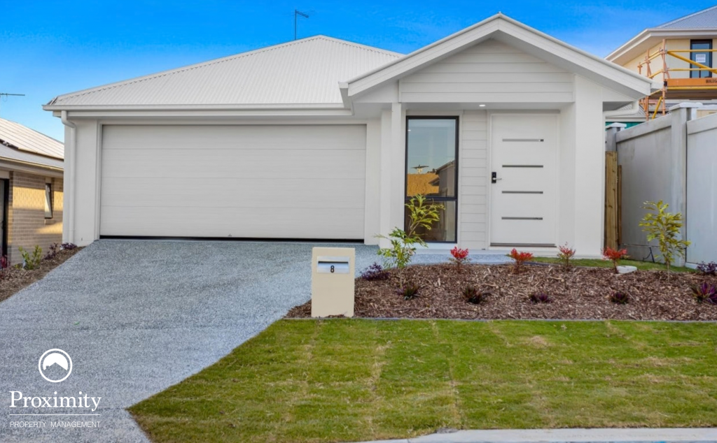 8 Sunset Cct, Flagstone, QLD 4280