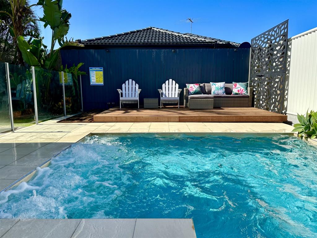 Contact Agent For Address, Sandstone Point, QLD 4511