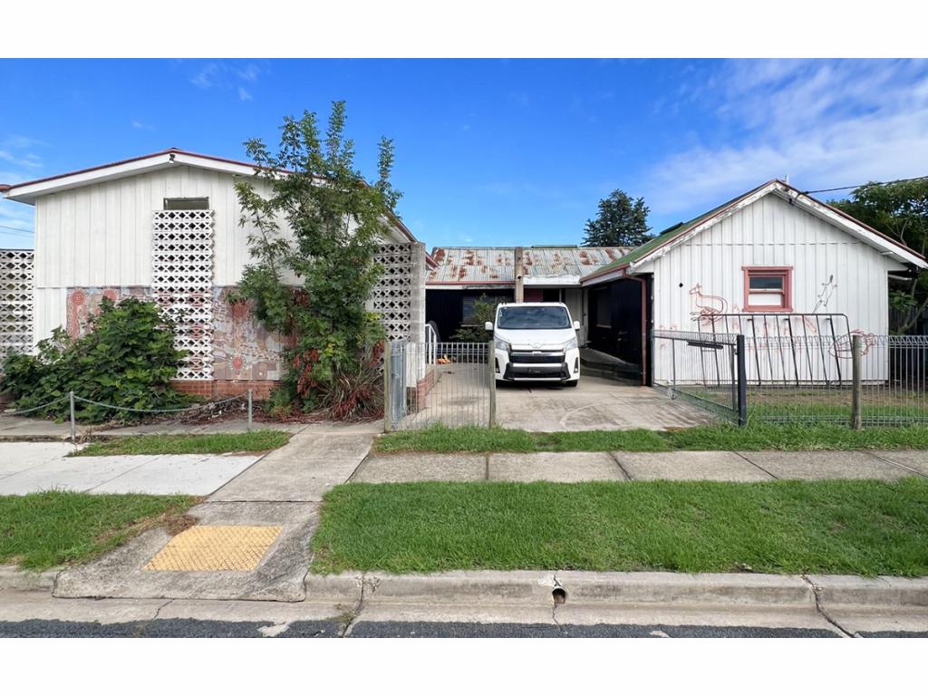 462 MCDONALD RD, LAVINGTON, NSW 2641