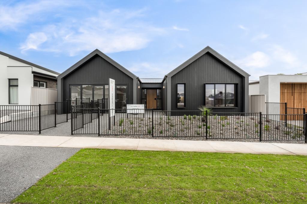 16 WESTACOTT CRES, BARANDUDA, VIC 3691