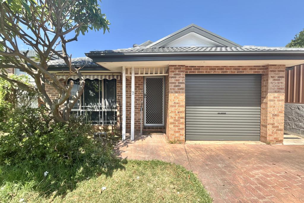 7 Griffin Pl, Doonside, NSW 2767