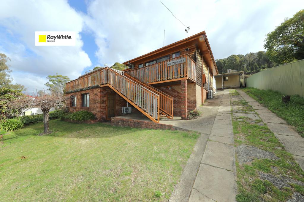 42 Sunnyside Ave, Batlow, NSW 2730