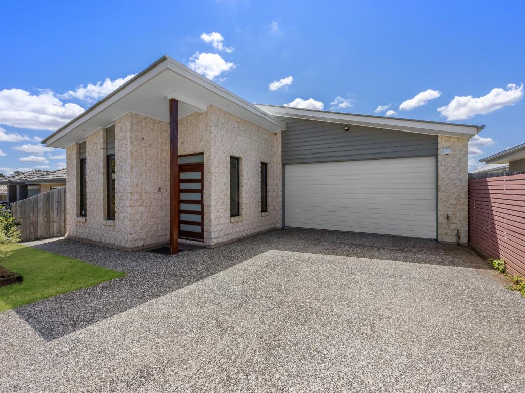 10 Spey Cl, Deebing Heights, QLD 4306