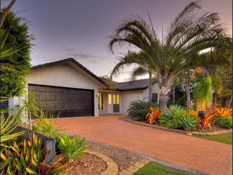 65 SNAPPER ST, KAWUNGAN, QLD 4655