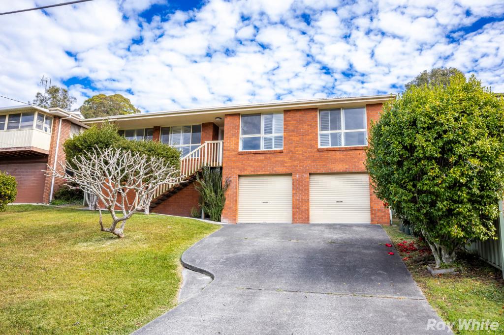 15 SEABREEZE PDE, GREEN POINT, NSW 2428