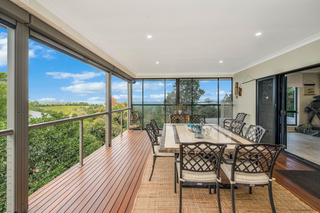 1 Curlew Ct, Maleny, QLD 4552