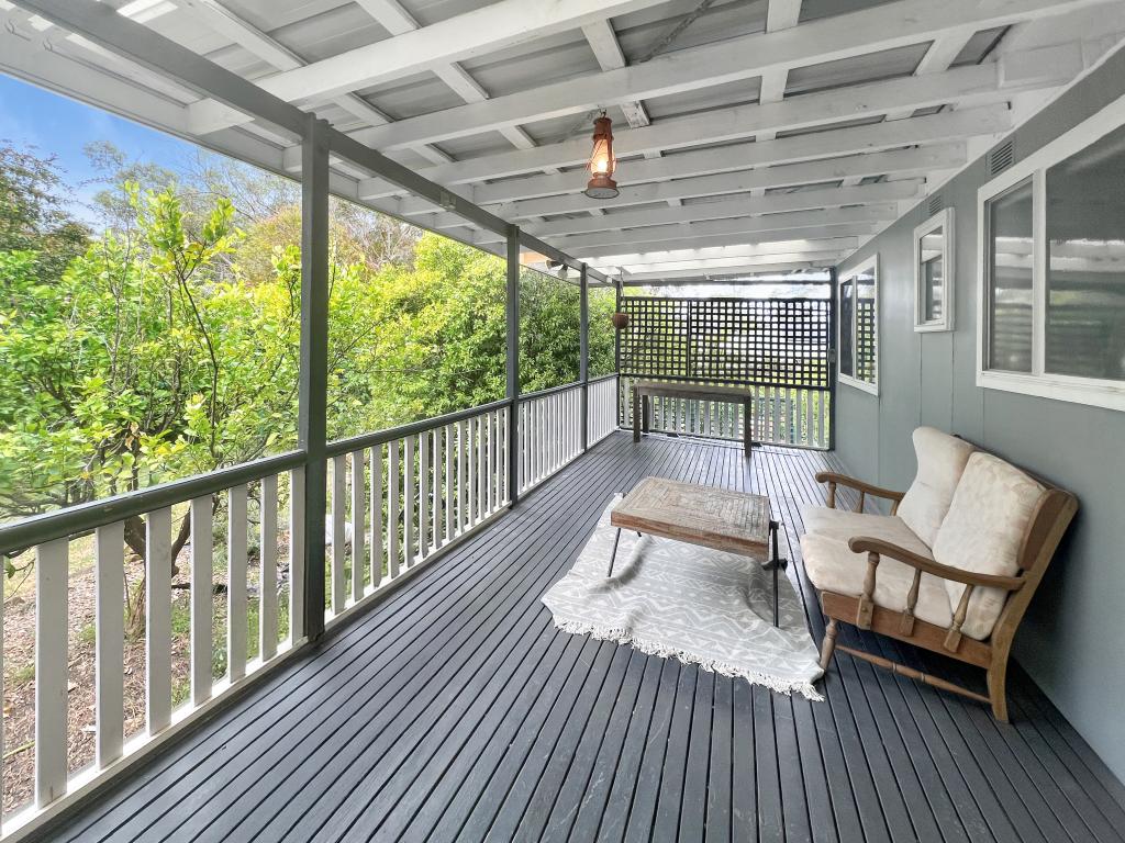 16 Albert Rd, Bullaburra, NSW 2784