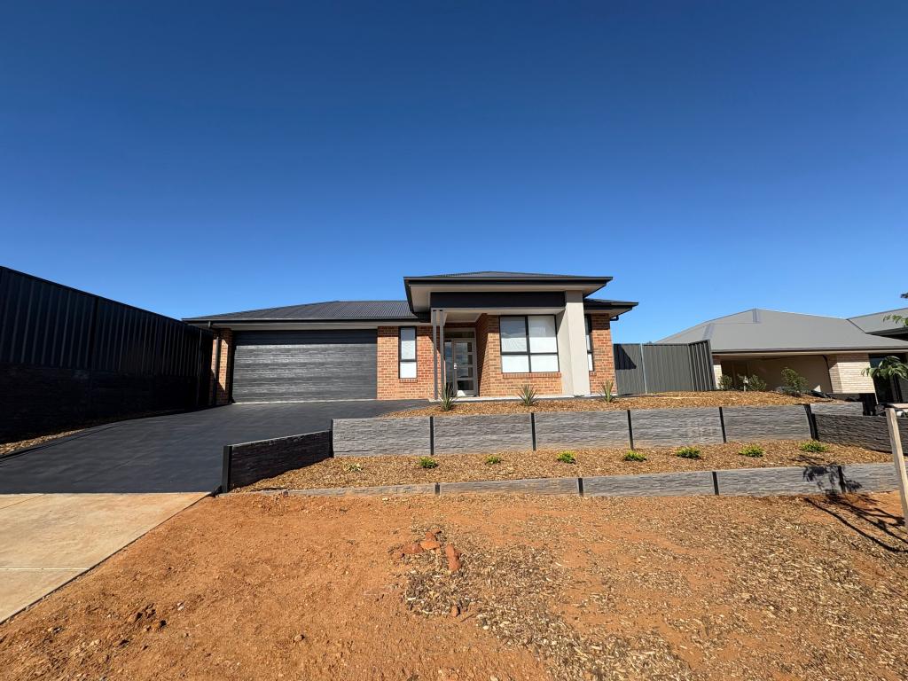 14 Randall Cct, Lyndoch, SA 5351