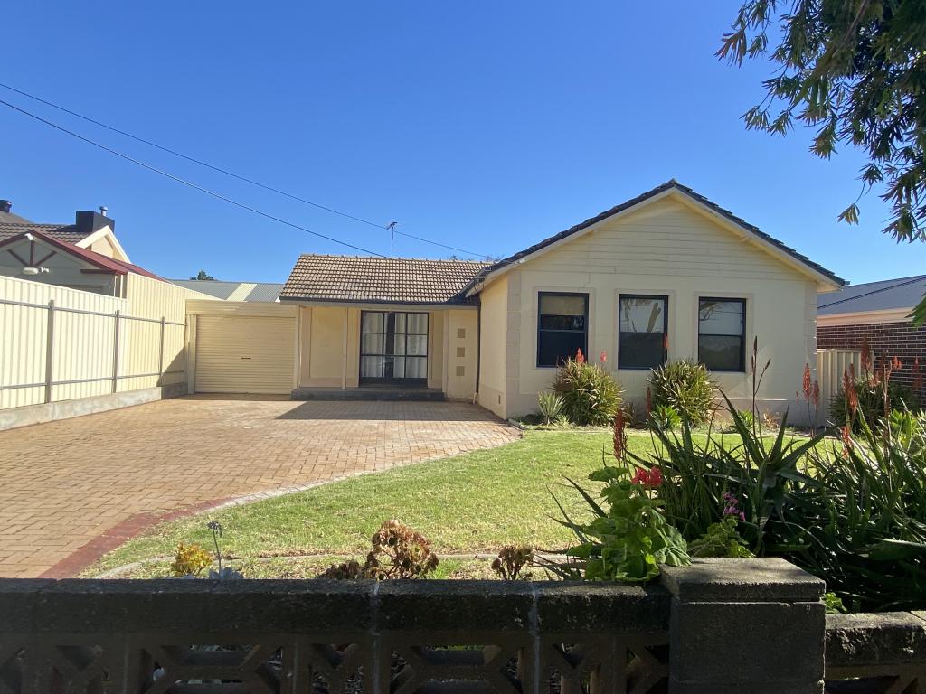 13 Chester Ave, Clearview, SA 5085