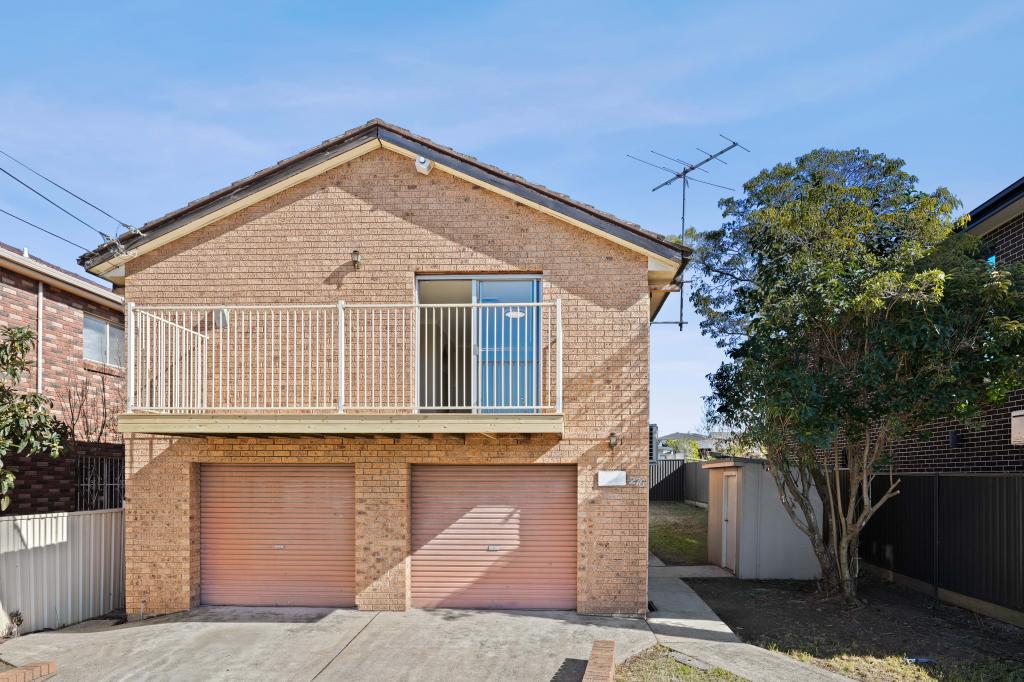 276 ROBERTS RD, GREENACRE, NSW 2190