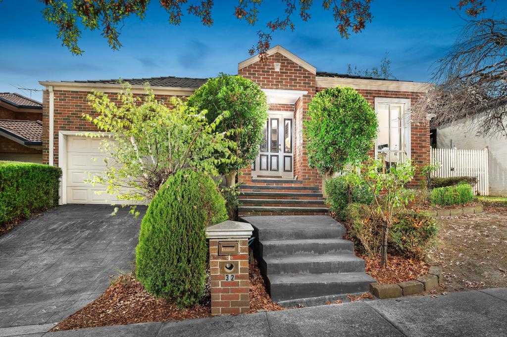 32 Westminster Cl, Blackburn South, VIC 3130