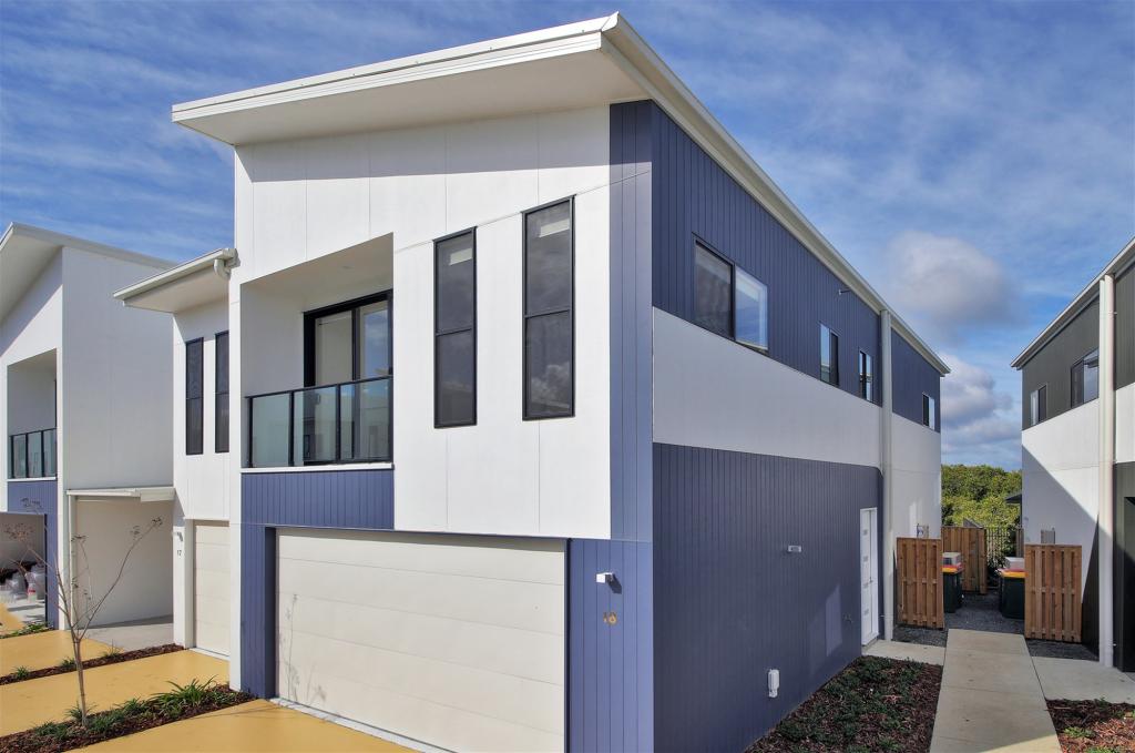 18/1 Lake Serenity Bvd, Helensvale, QLD 4212