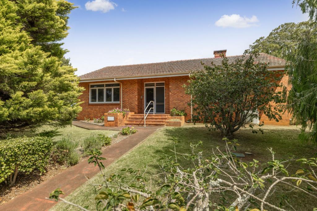 145 Mort St, Toowoomba City, QLD 4350
