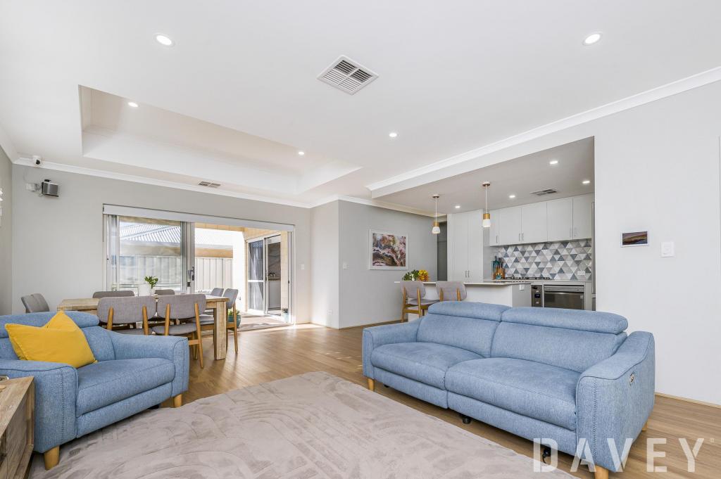 6 Burdett Pl, Padbury, WA 6025