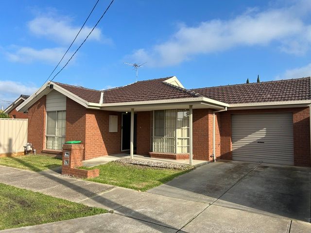 21 Truman Ct, Altona Meadows, VIC 3028