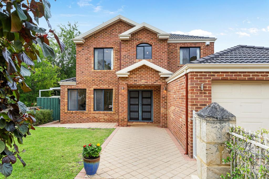 13 Winterbell Ct, Churchlands, WA 6018