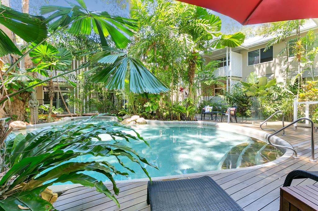 9/6-8 Triton St, Palm Cove, QLD 4879