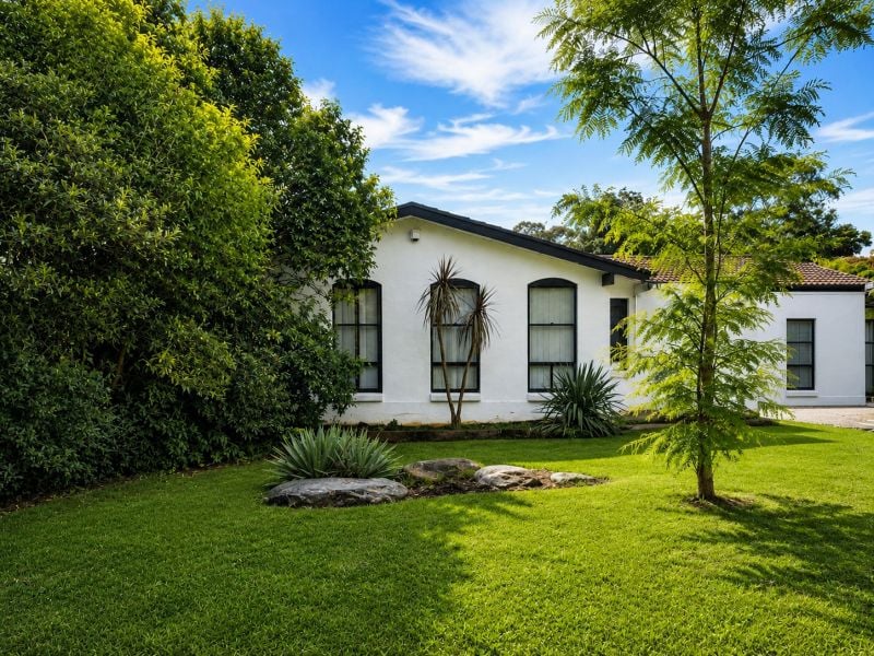 35 Macleay St, Bradbury, NSW 2560