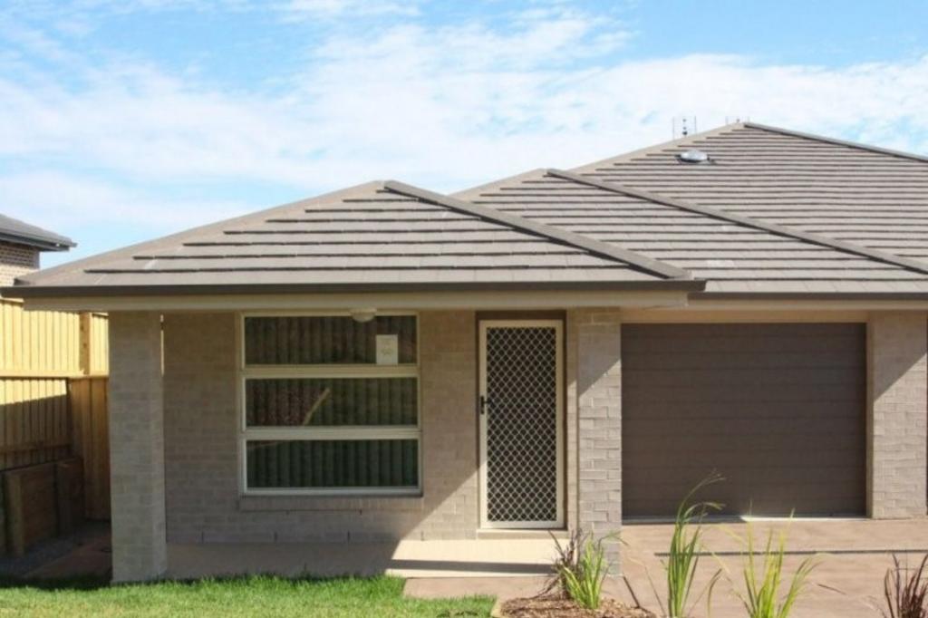 2/570 Oakhampton Rd, Aberglasslyn, NSW 2320