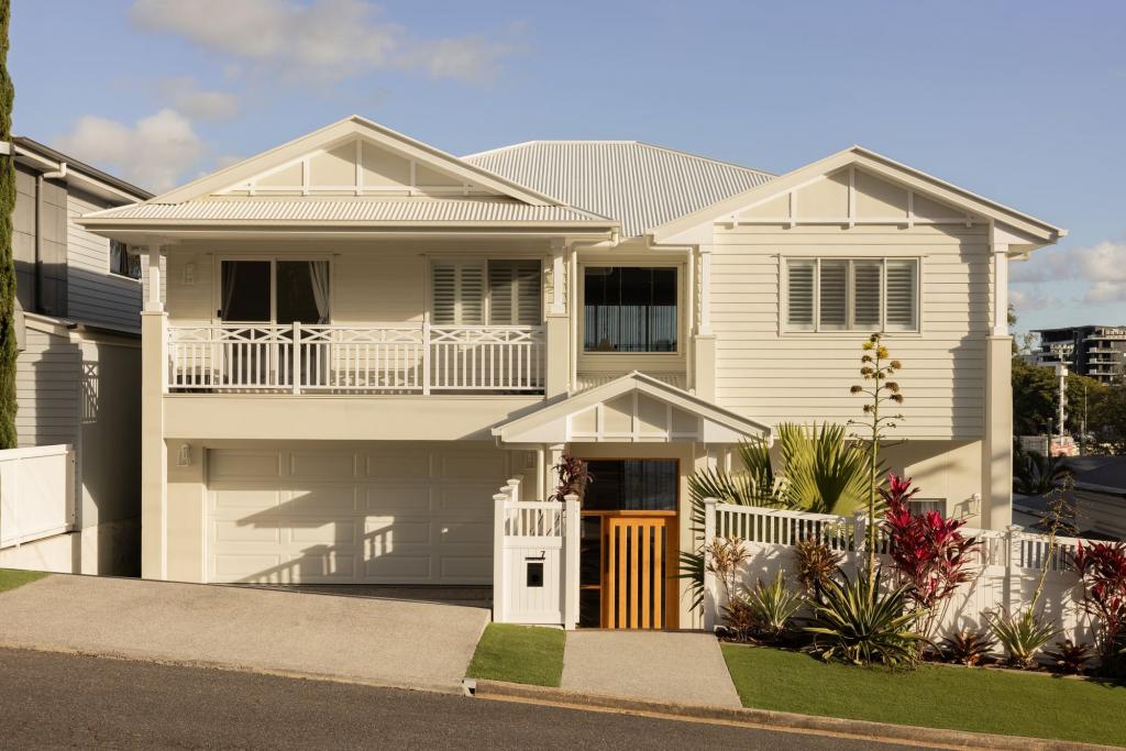 7 Atkinson St, Hamilton, QLD 4007
