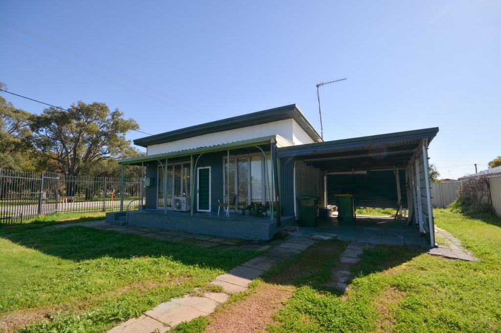 2 FIFTH AVE, MANDURAH, WA 6210