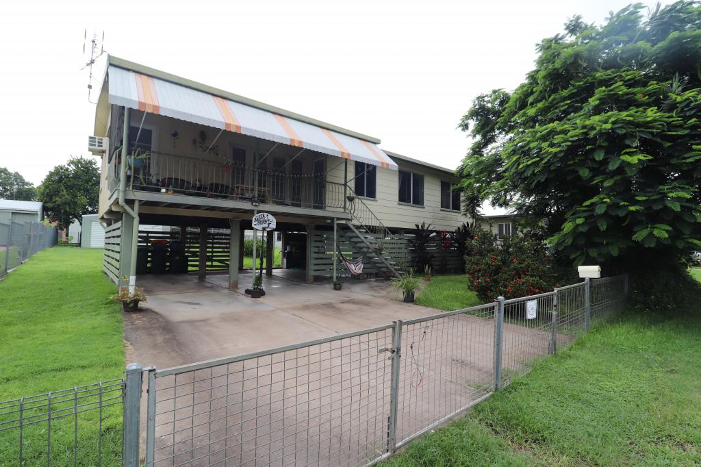 84 Beach Rd, Ayr, QLD 4807