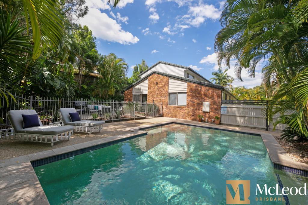 1 Moreshage Ct, Chapel Hill, QLD 4069