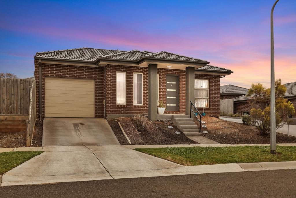 8/27 Cromarty Cct, Darley, VIC 3340