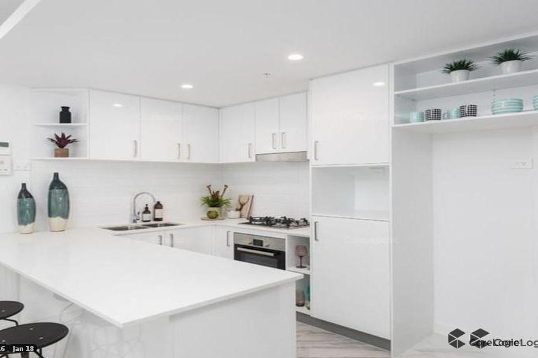 1008/70 CARL ST, WOOLLOONGABBA, QLD 4102