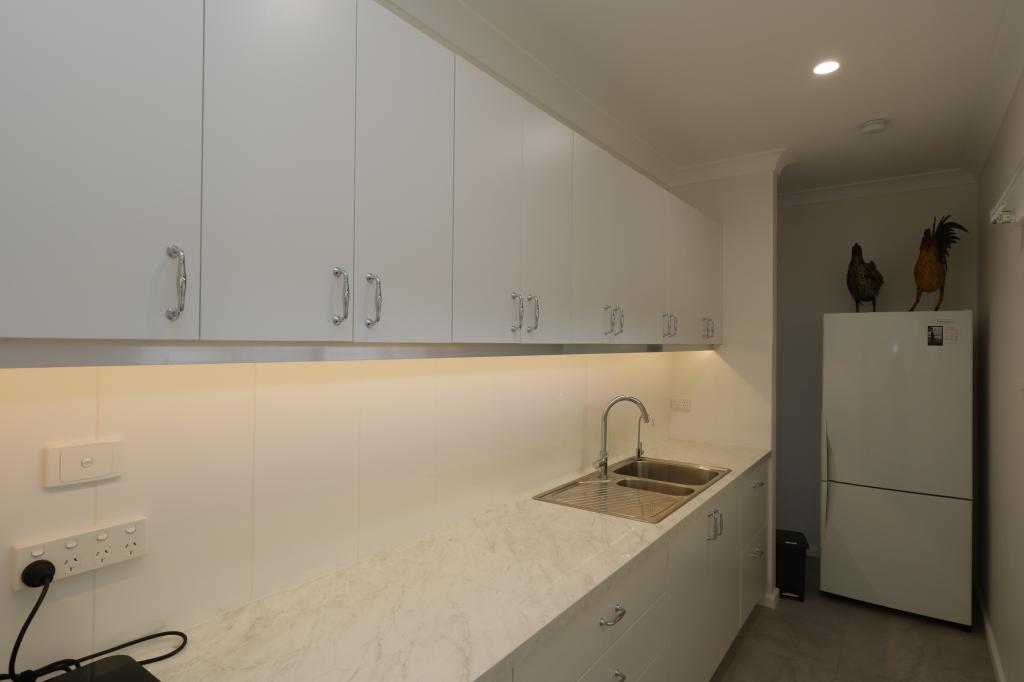 8a Brotherglen Dr, Kew, NSW 2439