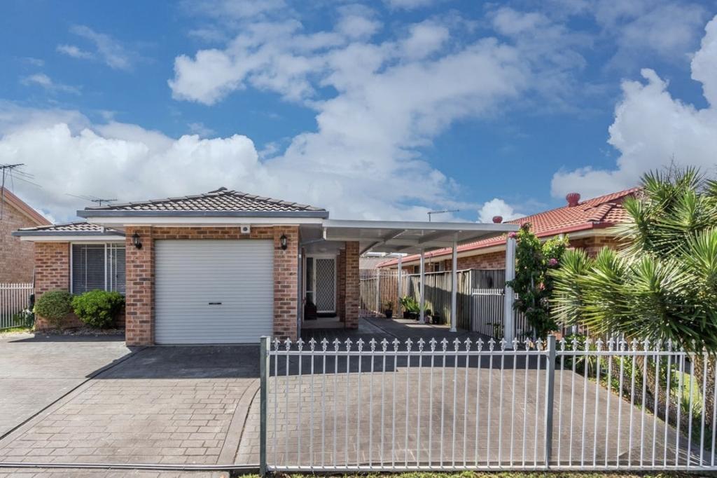 4 Merric Ct, Oakhurst, NSW 2761