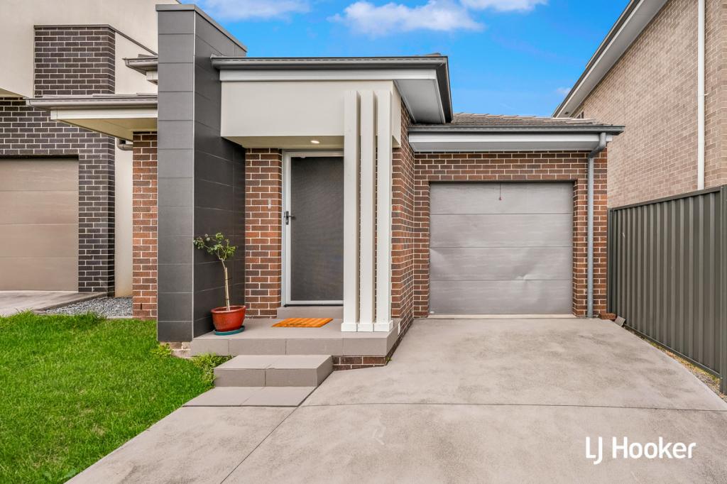 14 Ciara St, Grantham Farm, NSW 2765