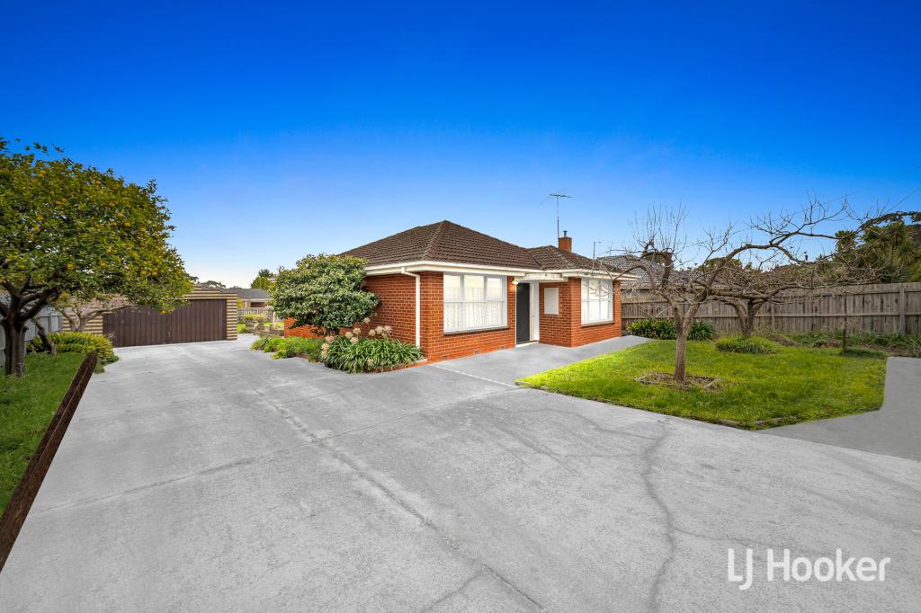 24 Olive Rd, Eumemmerring, VIC 3177