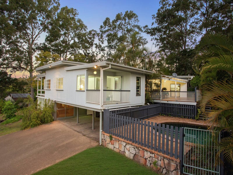 5-7 Stonehenge St, Chapel Hill, QLD 4069