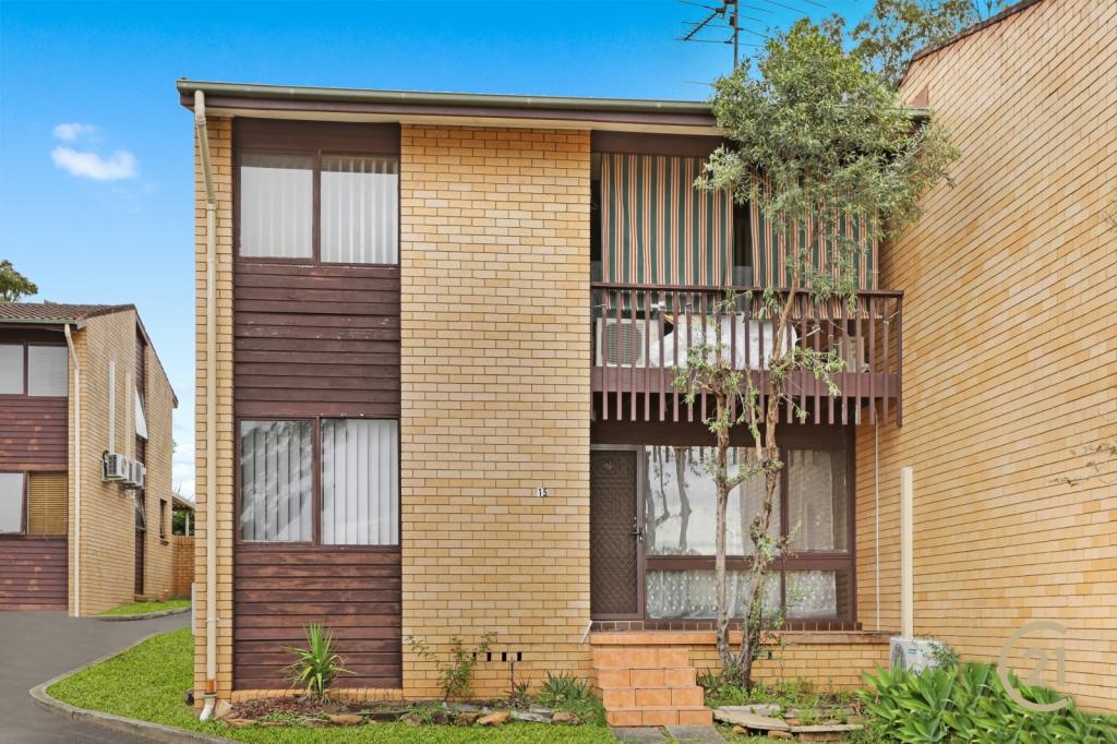15/2 WHIPBIRD AVE, INGLEBURN, NSW 2565