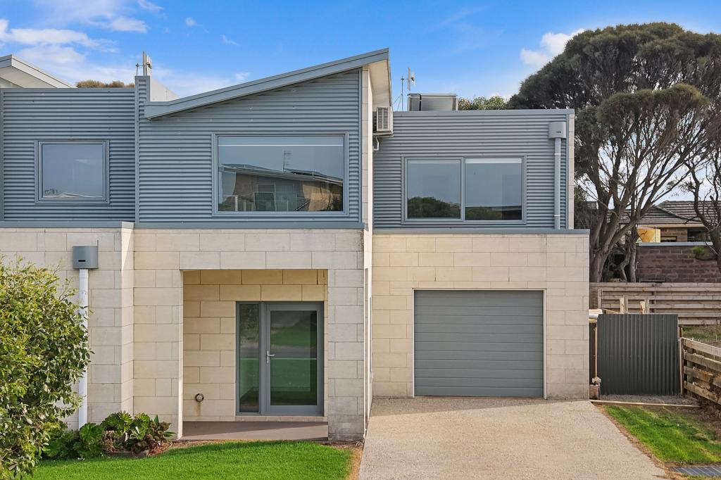12B CROWE ST, PORT FAIRY, VIC 3284