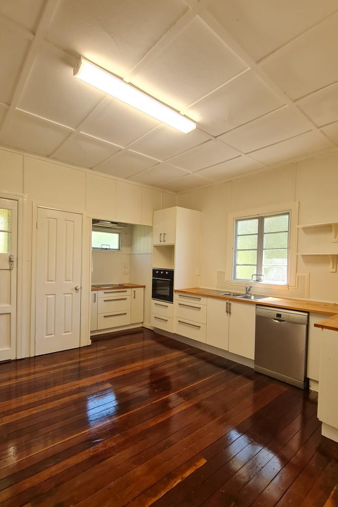 14-18 Yacht St, Russell Island, QLD 4184