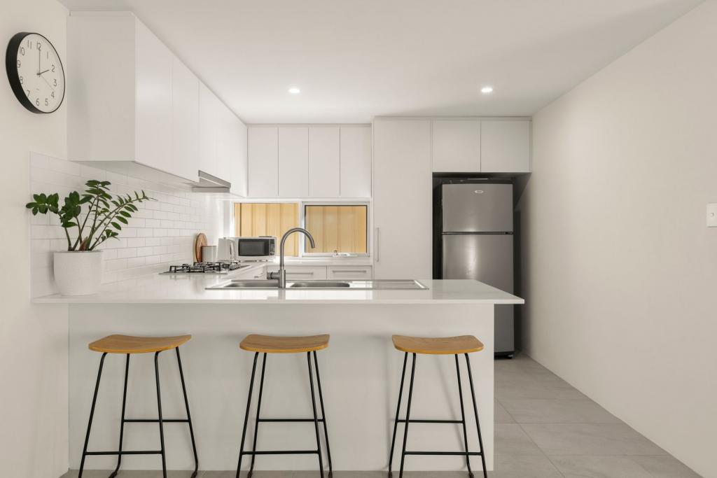 5b Ackworth Cres, Warwick, WA 6024