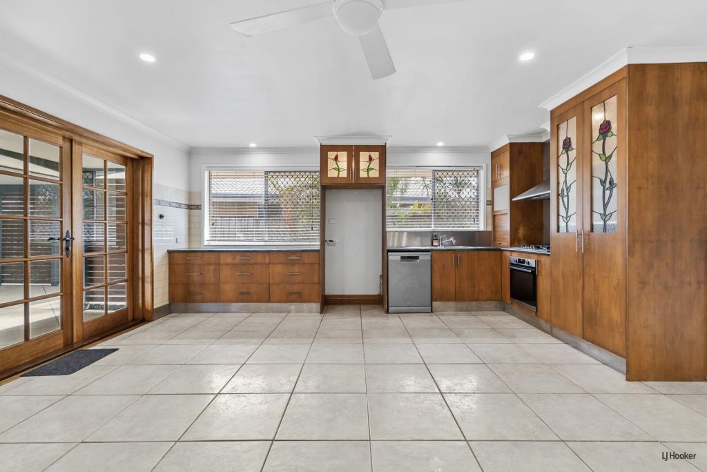 32 Thirteenth Ave, Palm Beach, QLD 4221