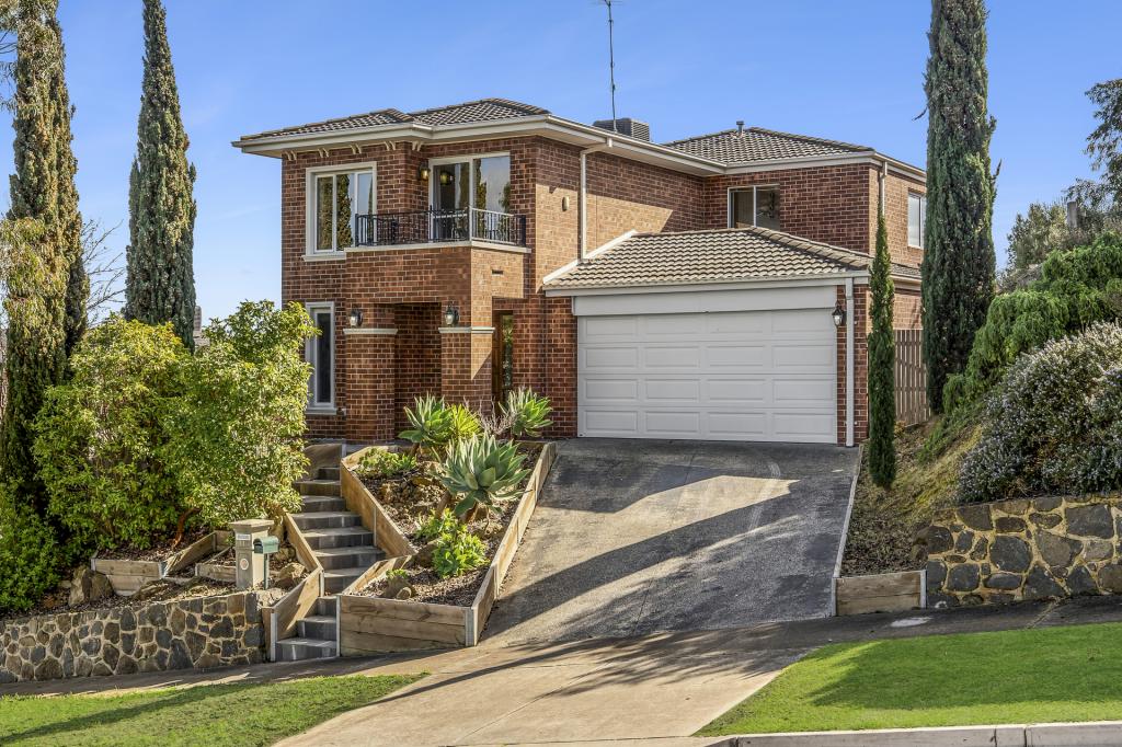 11 Vilaine St, Highton, VIC 3216