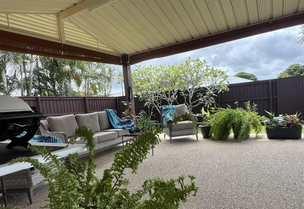 20 Poulsen Dr, Marian, QLD 4753